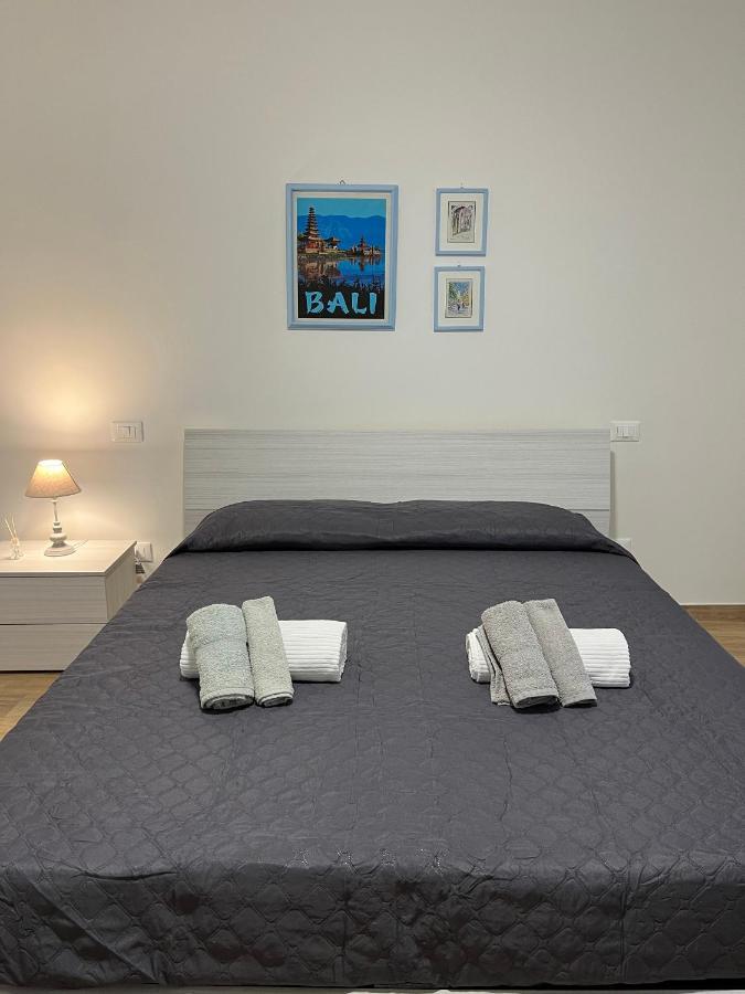 Bed&Breakfast Del Viaggiatore Fondi Eksteriør bilde