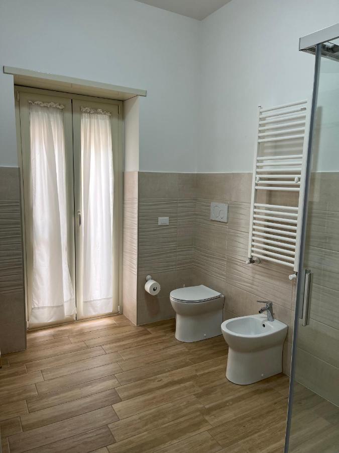 Bed&Breakfast Del Viaggiatore Fondi Eksteriør bilde
