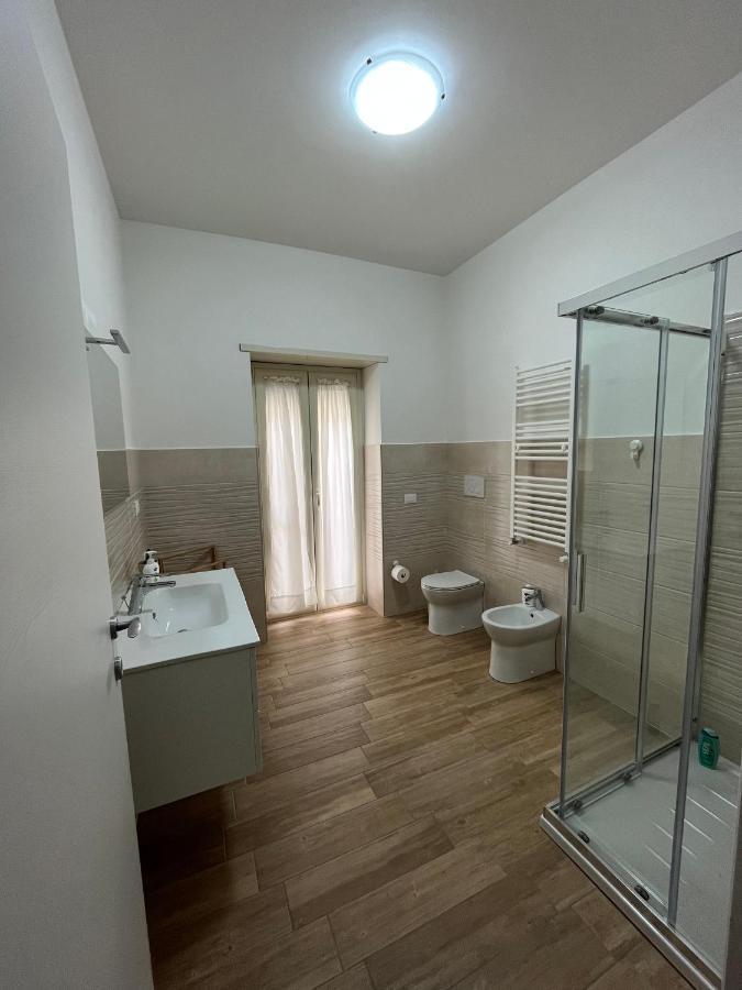 Bed&Breakfast Del Viaggiatore Fondi Eksteriør bilde